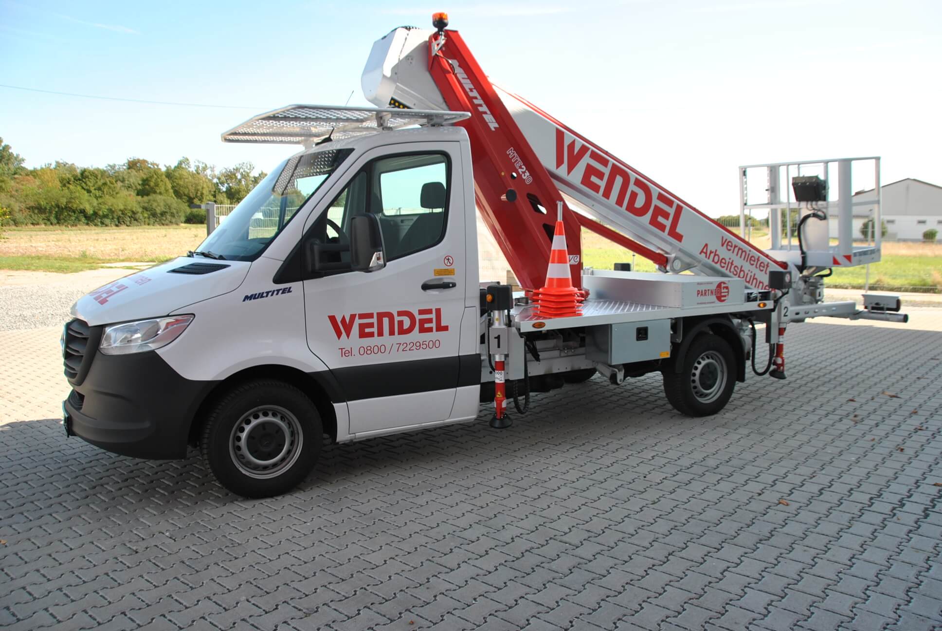  TL23 LKW-Arbeitsbühne